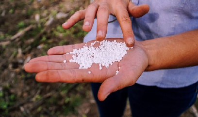 Nông dân Bắc Mỹ lo thiếu phân bón